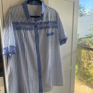 Blue and White Striped Button-Up Shirt with Lace - 3XL